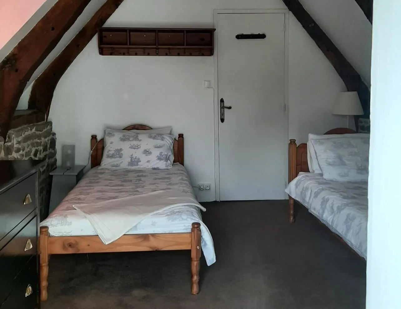 Le Pigeonnier, The Farmhouse In The Grounds Saint-Helen